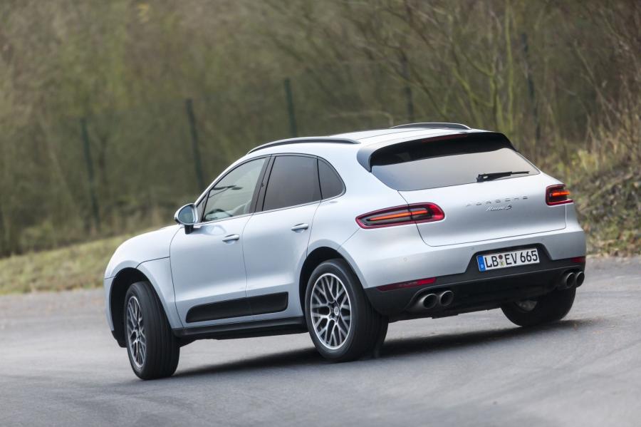  Porsche Macan Turbo 2015 года  (фото 79 из 84)
